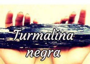 TURMALINA NEGRA